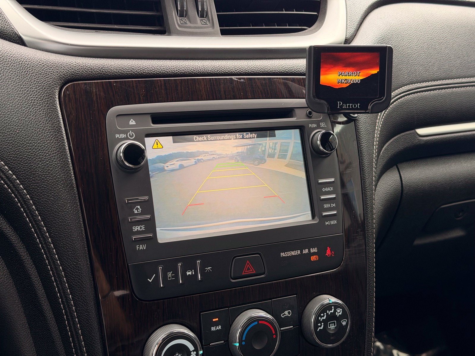 Used 2015 Chevrolet Traverse LT AWD/4WD image 37