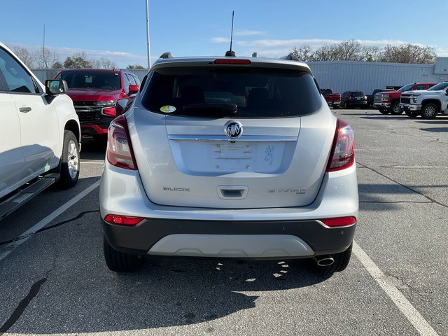 Used 2018 Buick Encore Premium image 5