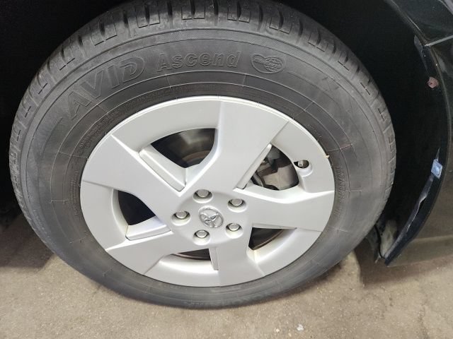 Used 2010 Toyota Prius Two FWD image 4