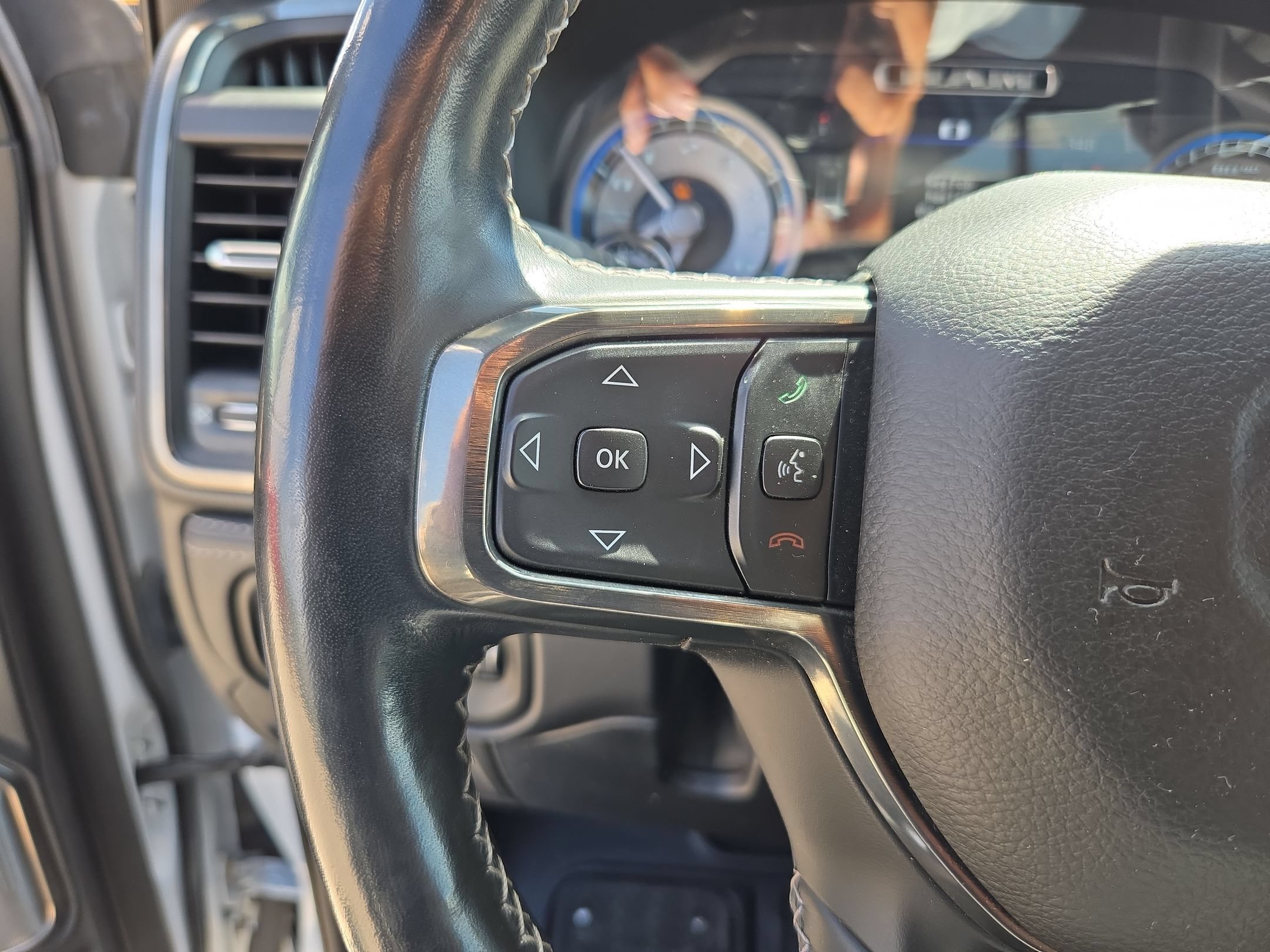 Used 2020 RAM 1500 Limited AWD/4WD image 21