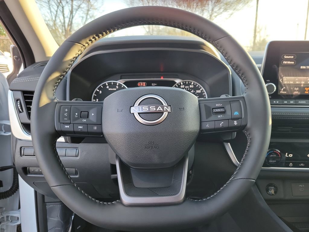 New 2026 Nissan Rogue SV AWD/4WD image 22