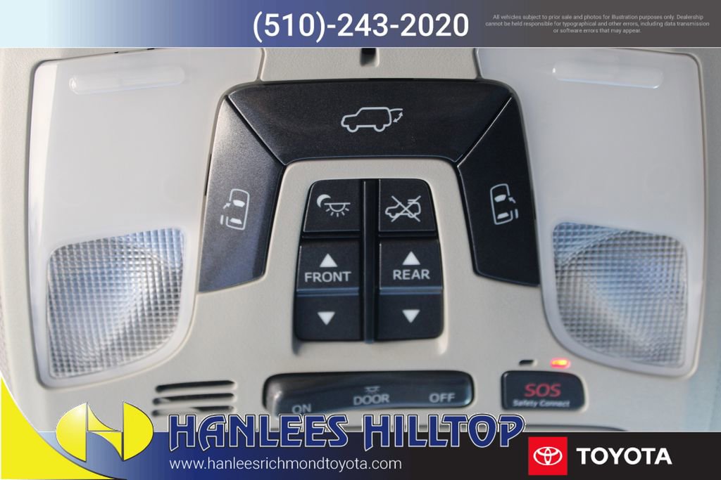 Used 2018 Toyota Sienna Limited w/ Carpet Mat Package image 29