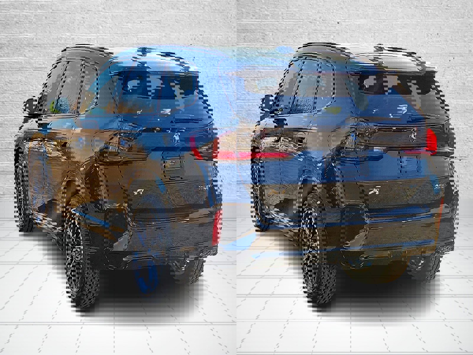 New 2026 BMW X1 xDrive28i w/ Technology Package image 3