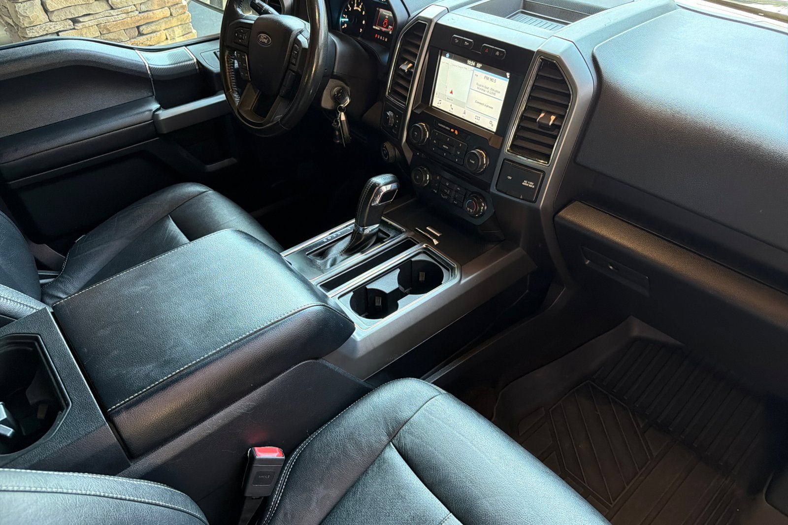 Used 2018 Ford F150 XLT w/ Equipment Group 302A Luxury AWD/4WD image 20