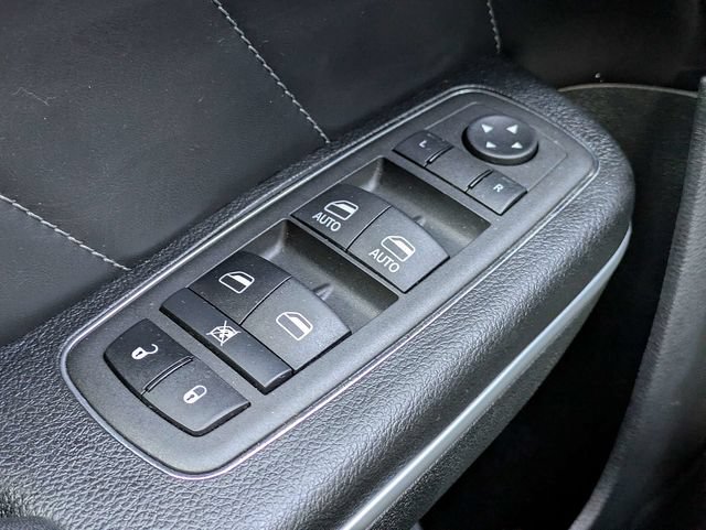 Used 2022 Dodge Charger Scat Pack w/ Plus Group RWD image 23