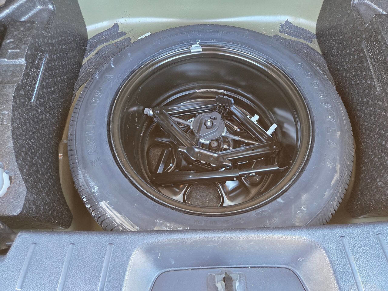 Used 2017 Ford Explorer 4WD Police Interceptor w/ Interior Upgrade Package image 28