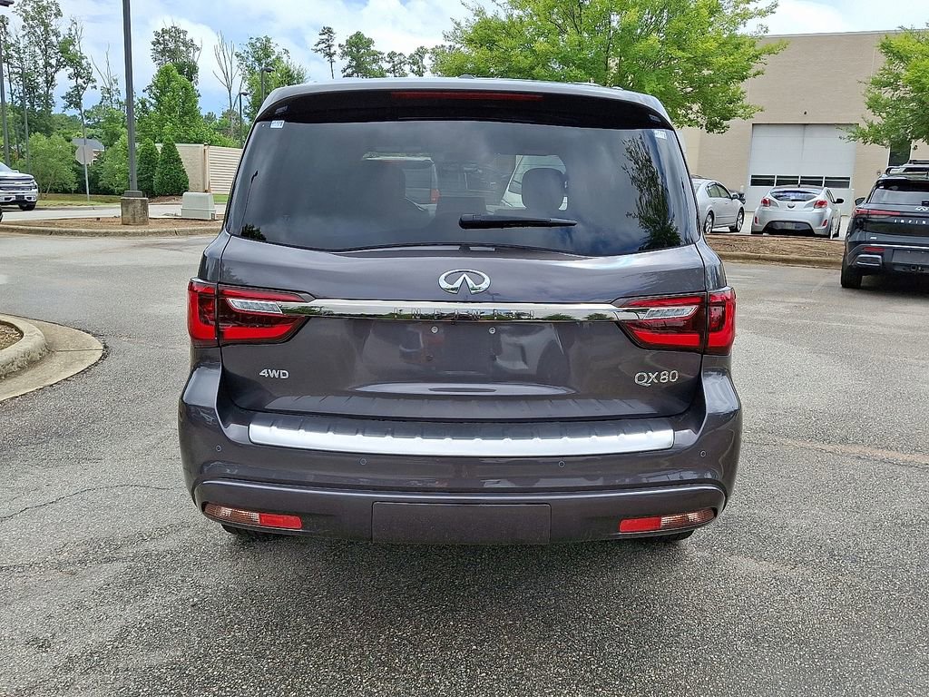 Used 2024 INFINITI QX80 Sensory image 5