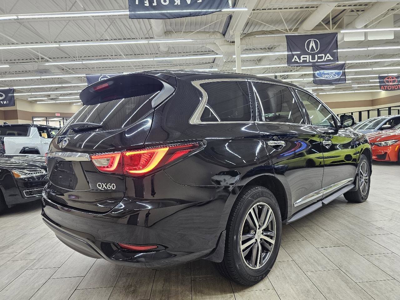 Used 2016 INFINITI QX60 FWD image 7