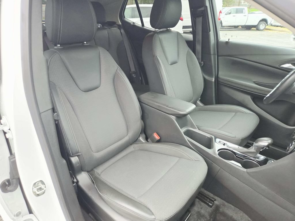 Used 2023 Buick Encore GX Select AWD/4WD image 15