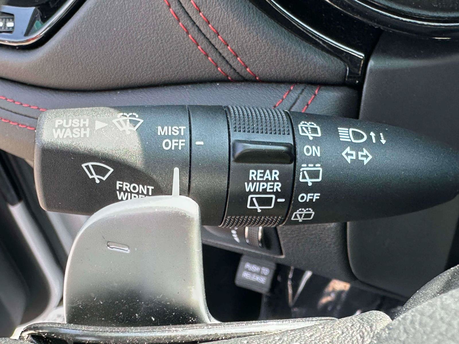 Used 2025 Dodge Durango GT AWD/4WD image 22