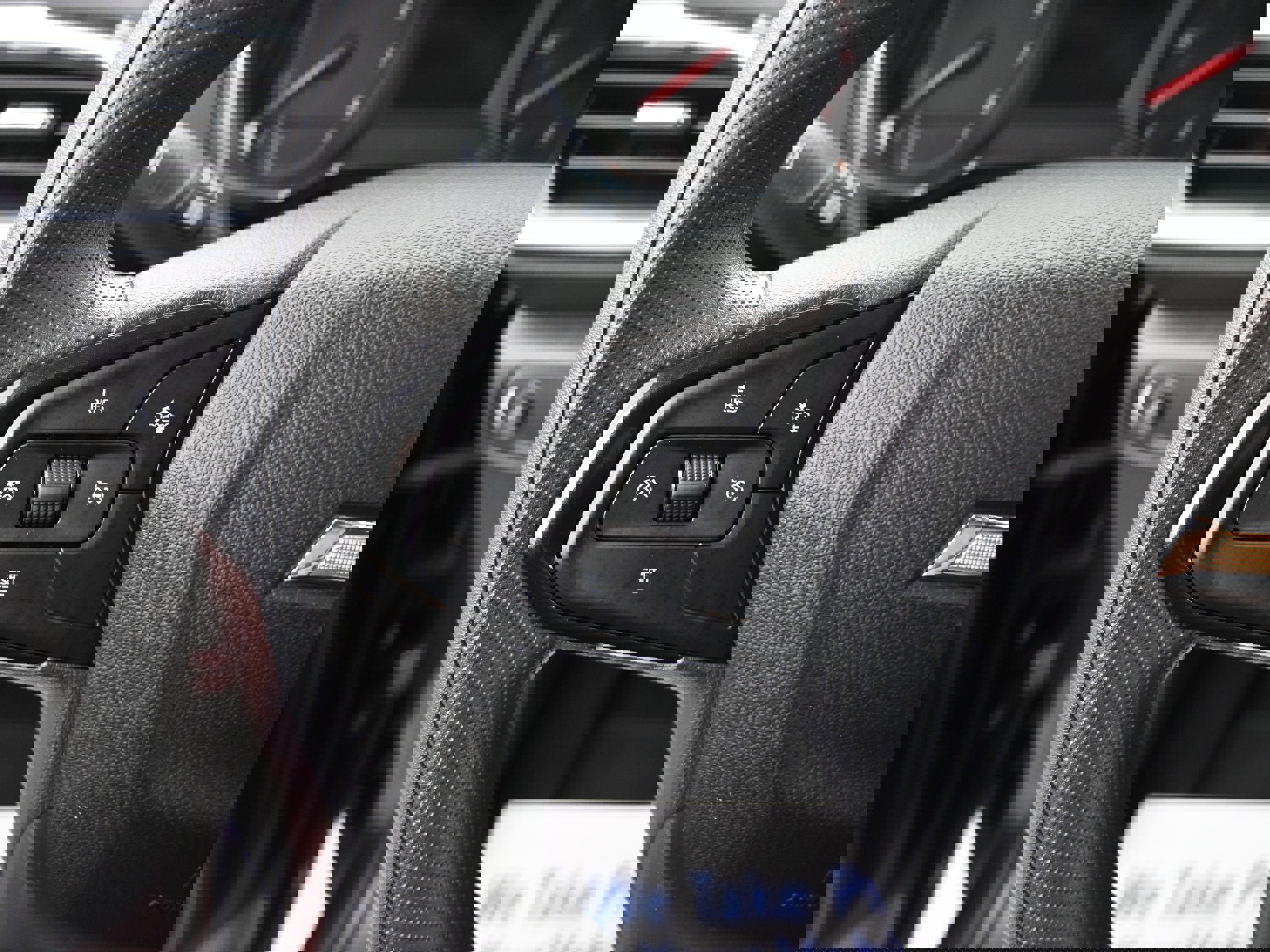 Used 2023 Chevrolet TrailBlazer LT image 11