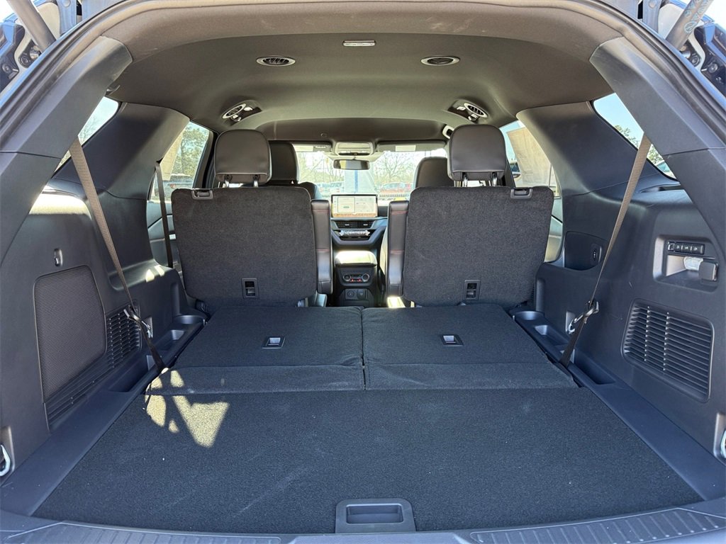 New 2026 Ford Explorer ST image 24