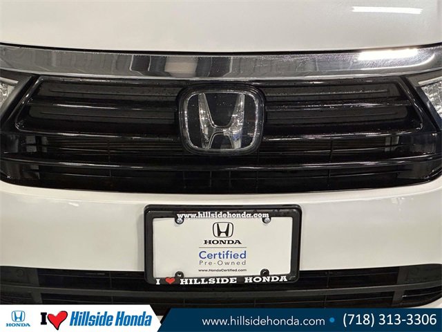 Certified 2022 Honda Odyssey Touring image 9