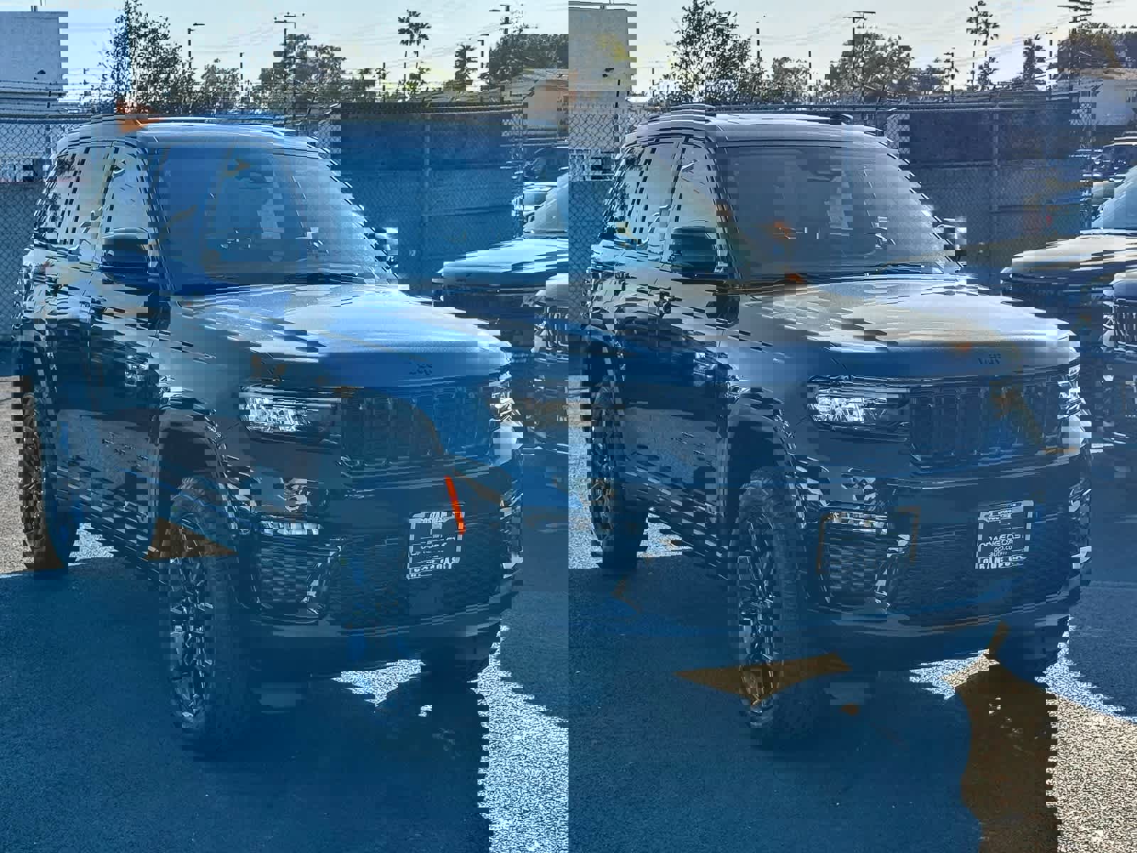 New 2025 Jeep Grand Cherokee Limited image 3