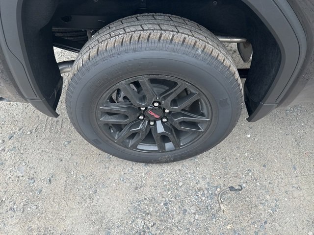 New 2025 GMC Sierra 1500 Elevation w/ Elevation Premium Package image 9