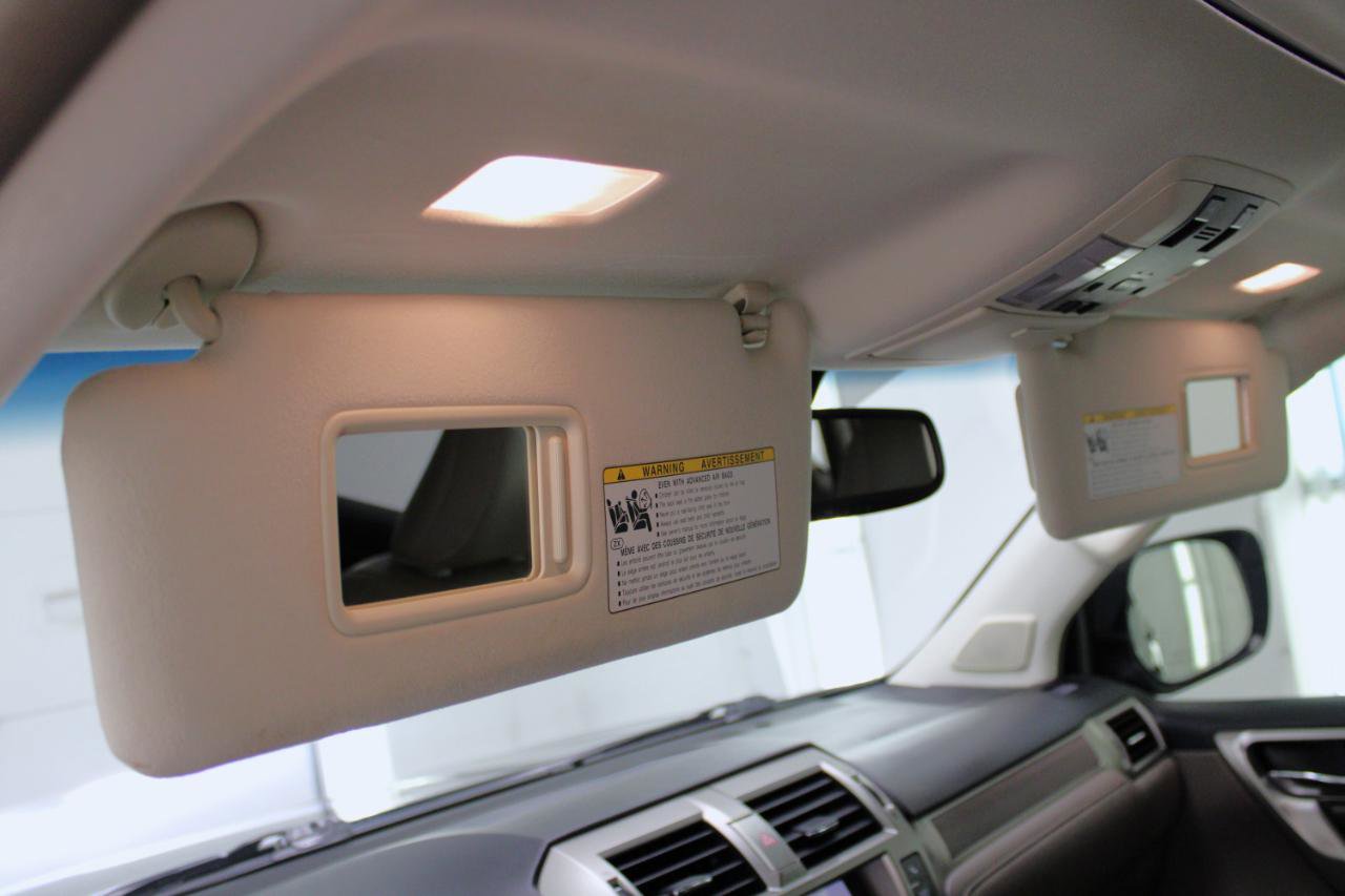 Used 2017 Lexus GX 460 Premium w/ Premium Package image 72