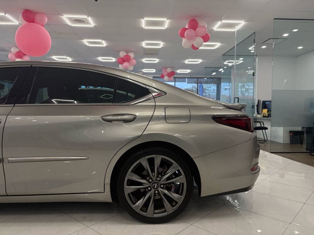 Used 2020 Lexus ES 350 F Sport image 7