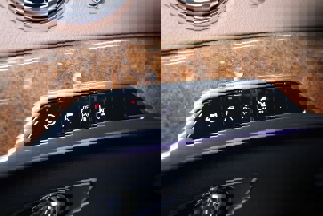 Used 2015 Mercedes-Benz S 550 4MATIC image 22