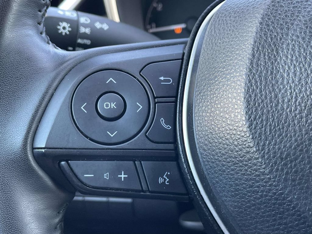 Used 2023 Toyota Corolla SE FWD image 27