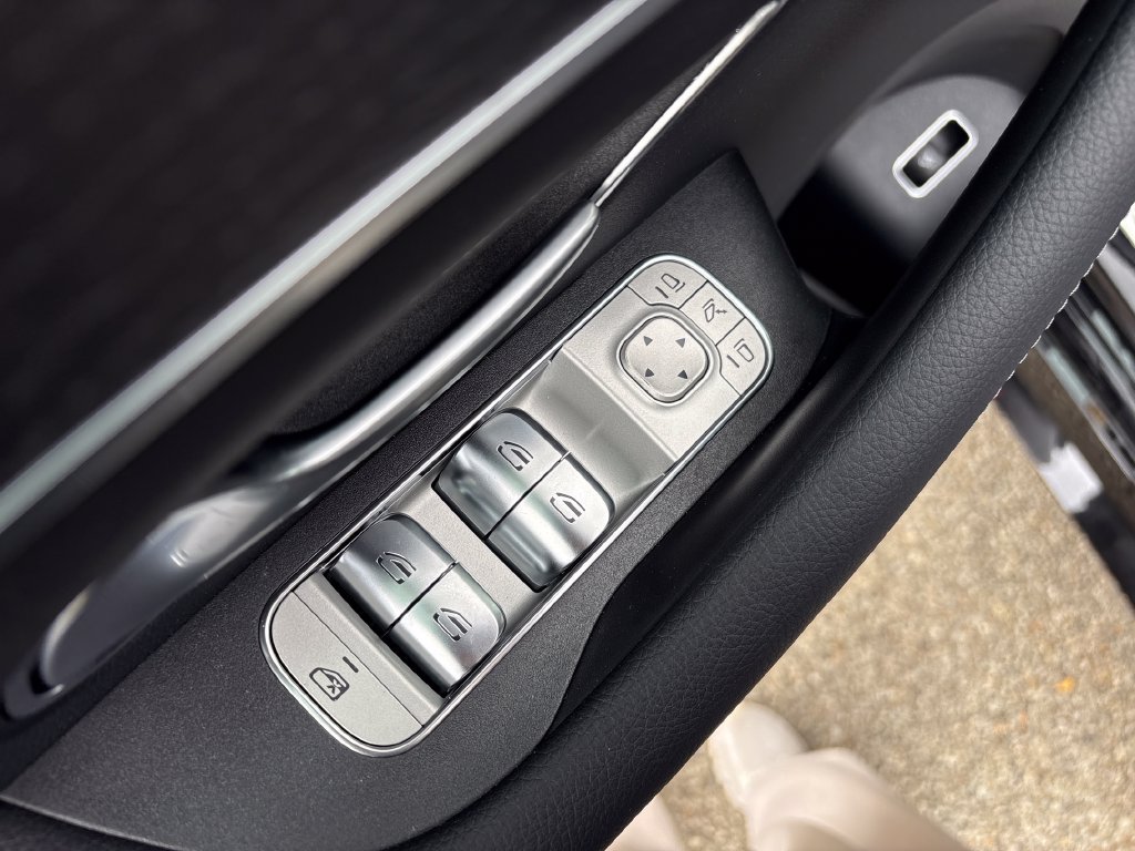 New 2027 Mercedes-Benz GLS 450 4MATIC image 11