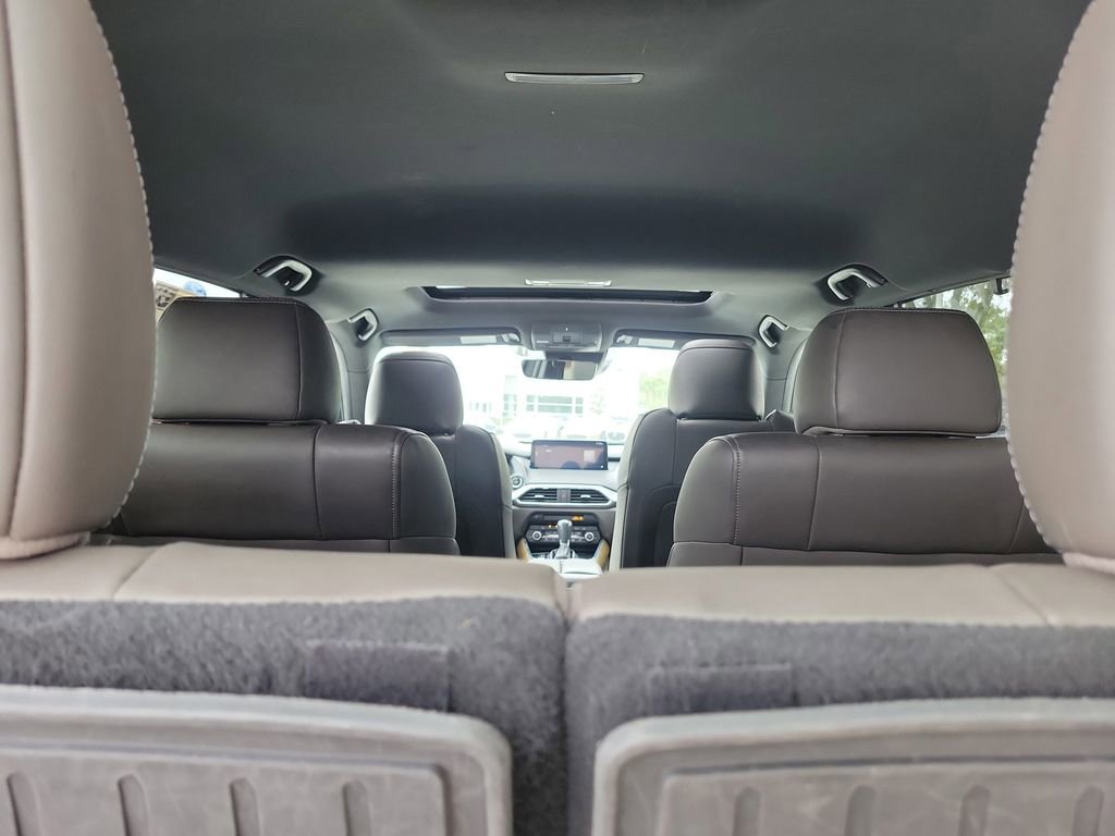 Used 2021 MAZDA CX-9 Signature image 9