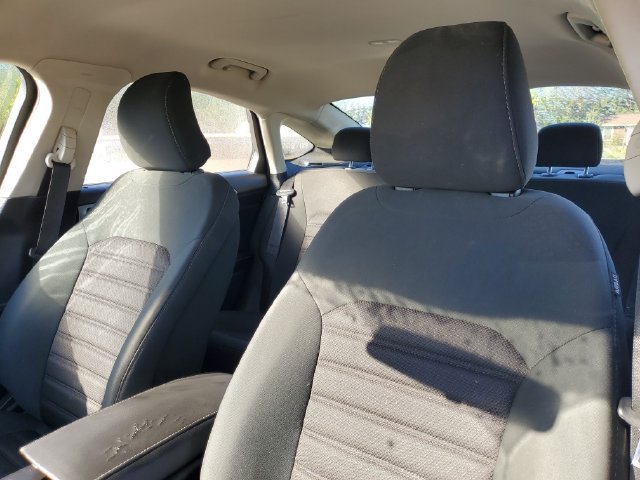 Used 2018 Ford Fusion SE FWD image 12
