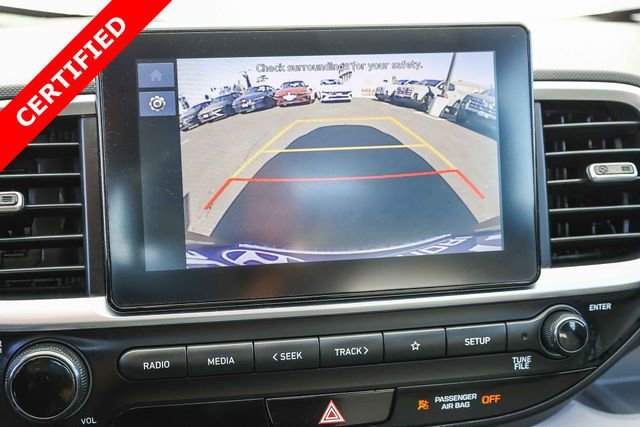 Certified 2023 Hyundai Venue SEL image 25