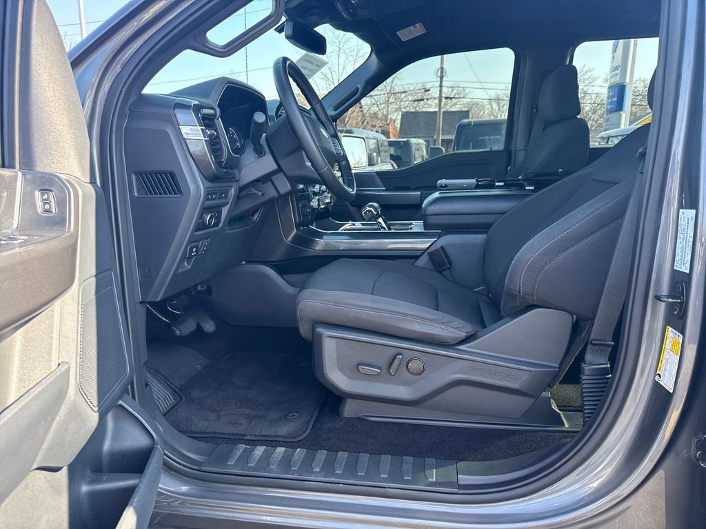 Used 2023 Ford F150 XLT w/ Equipment Group 302A High image 27