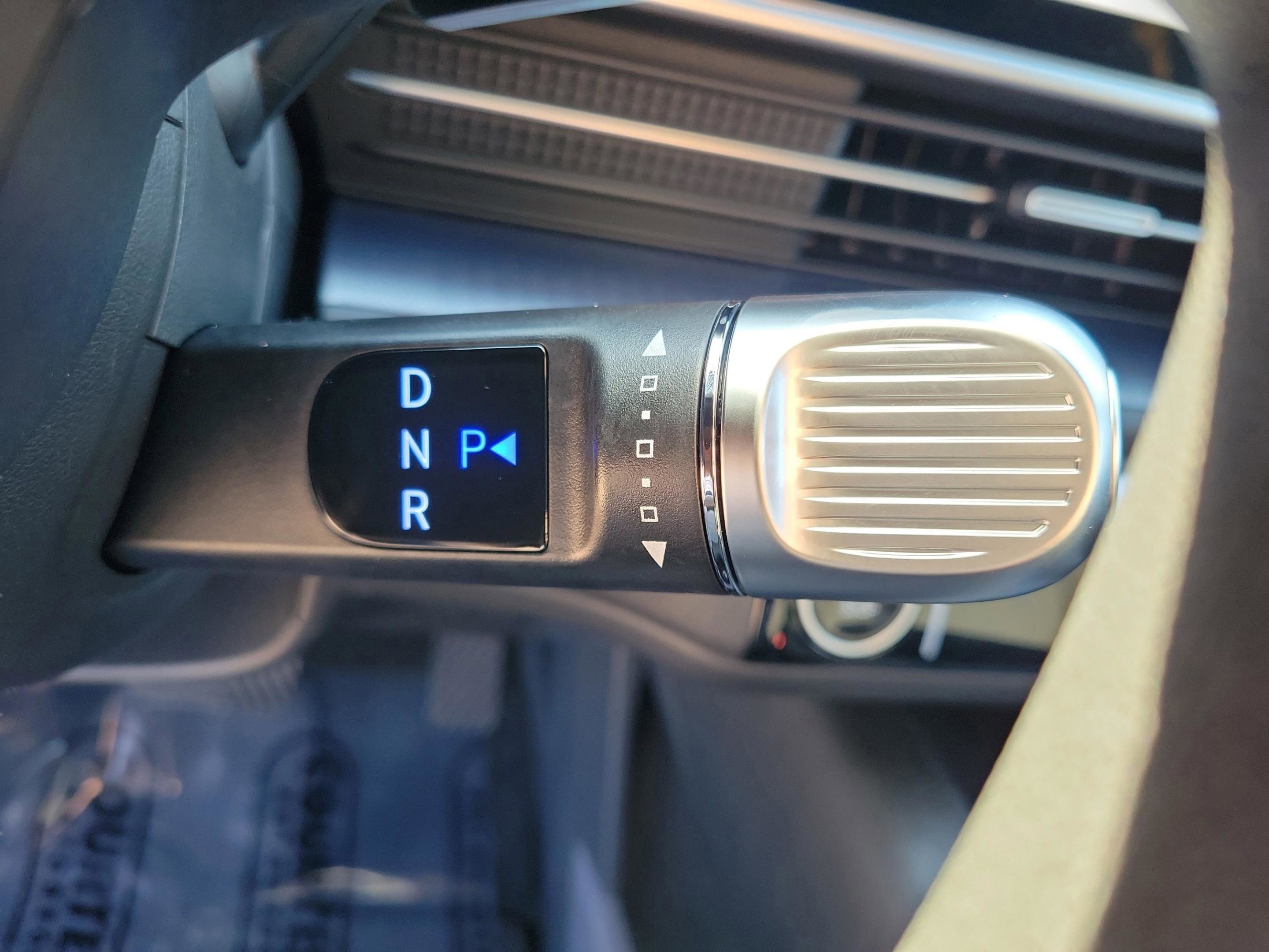 New 2025 Hyundai Ioniq 6 SE image 10