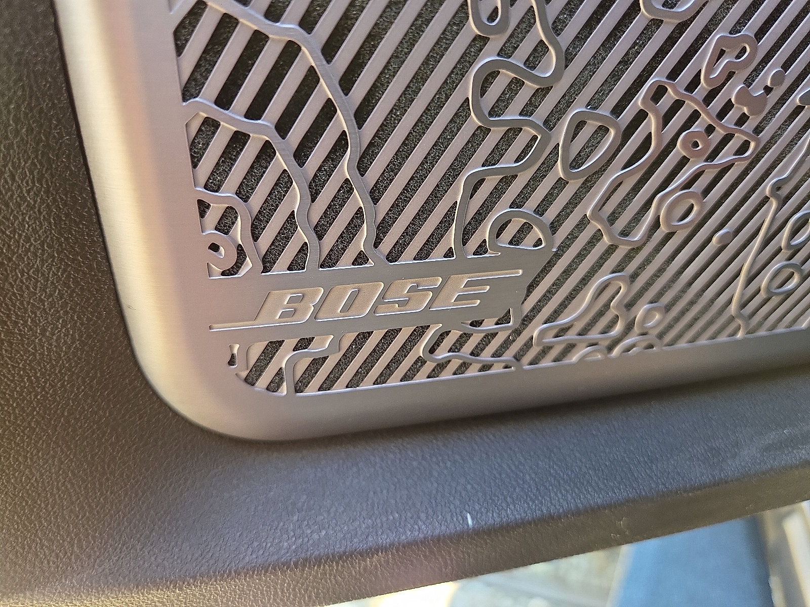 New 2026 GMC Hummer EV 4x4 Crew Cab image 11