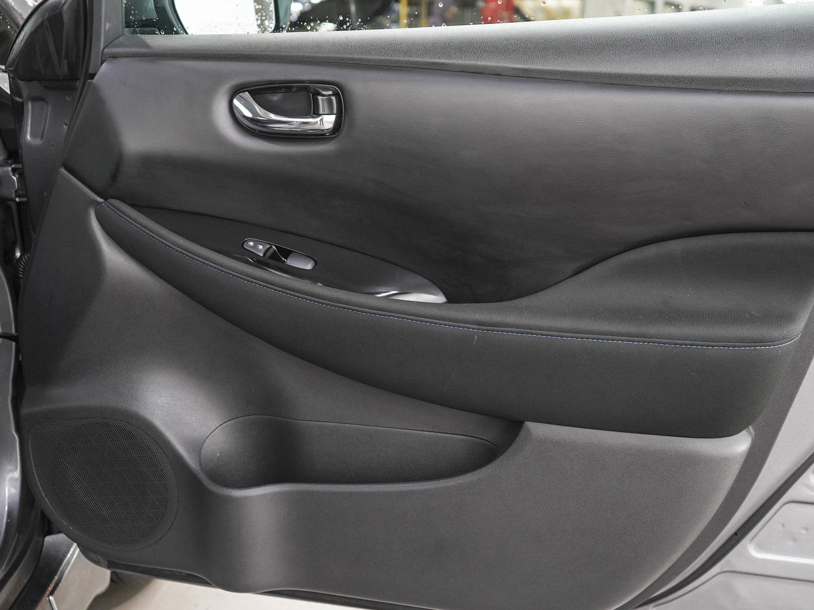 Used 2024 Nissan Leaf SV Plus FWD image 9