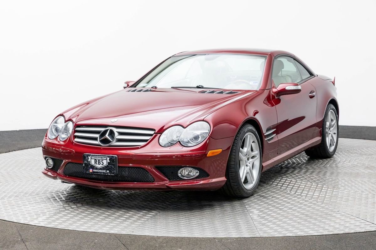 Used 2008 Mercedes-Benz SL 550 Roadster image 2