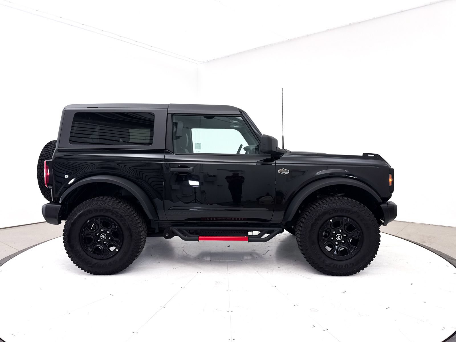 Used 2023 Ford Bronco Wildtrak AWD/4WD image 37