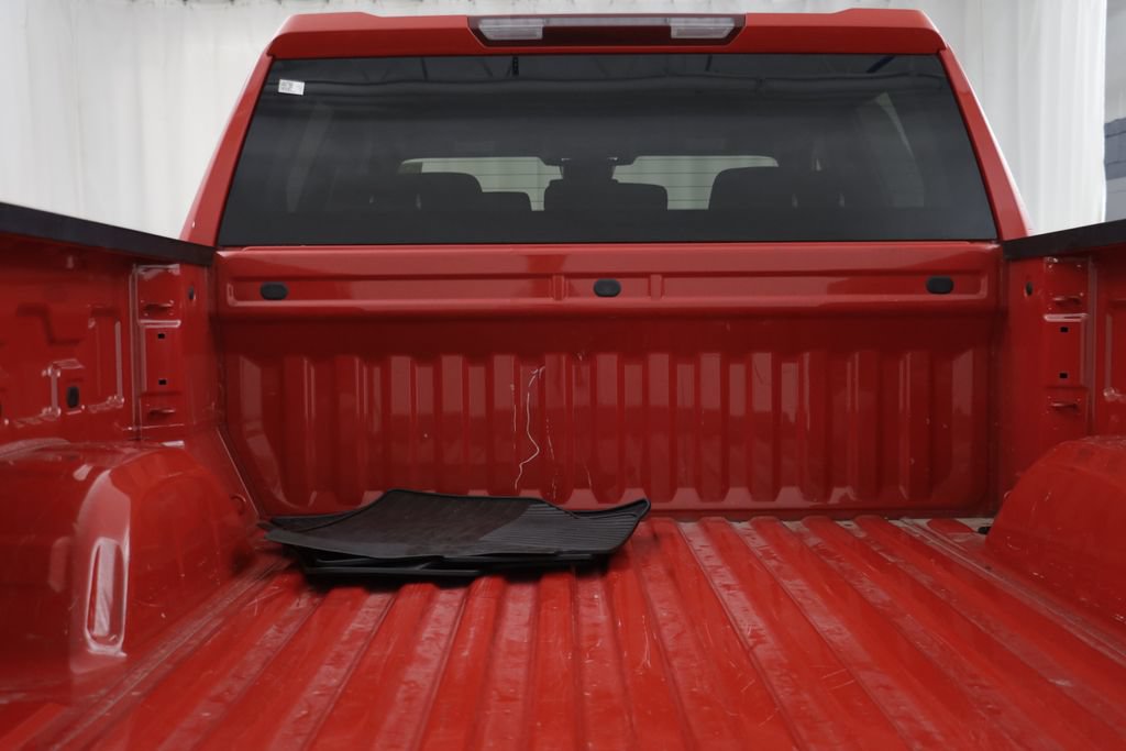 Used 2024 GMC Sierra 1500 Elevation AWD/4WD image 17