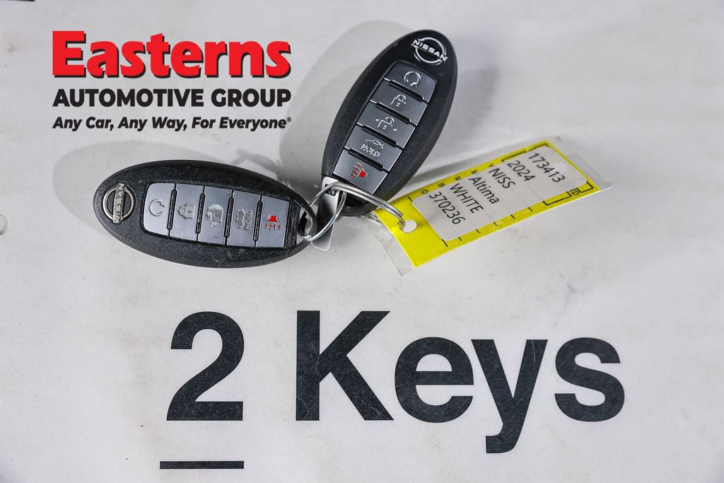 Used 2024 Nissan Altima 2.5 S FWD image 24