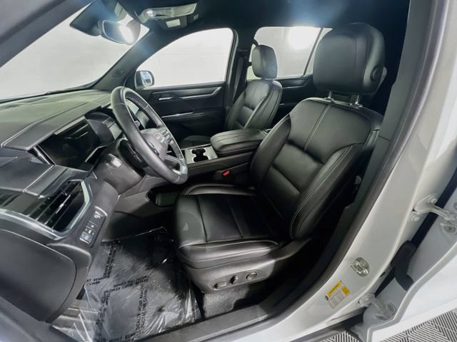 Used 2024 GMC Acadia Elevation FWD image 10