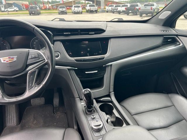 Used 2022 Cadillac XT5 Premium Luxury w/ Technology Package FWD image 14