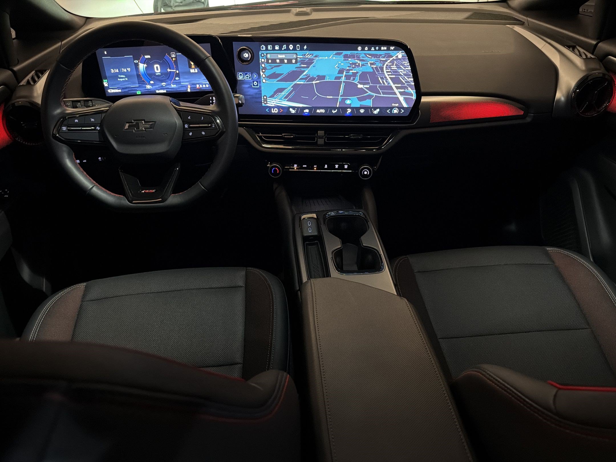 Used 2024 Chevrolet Equinox EV RS w/ LPO, All-Weather Mat Package FWD image 15