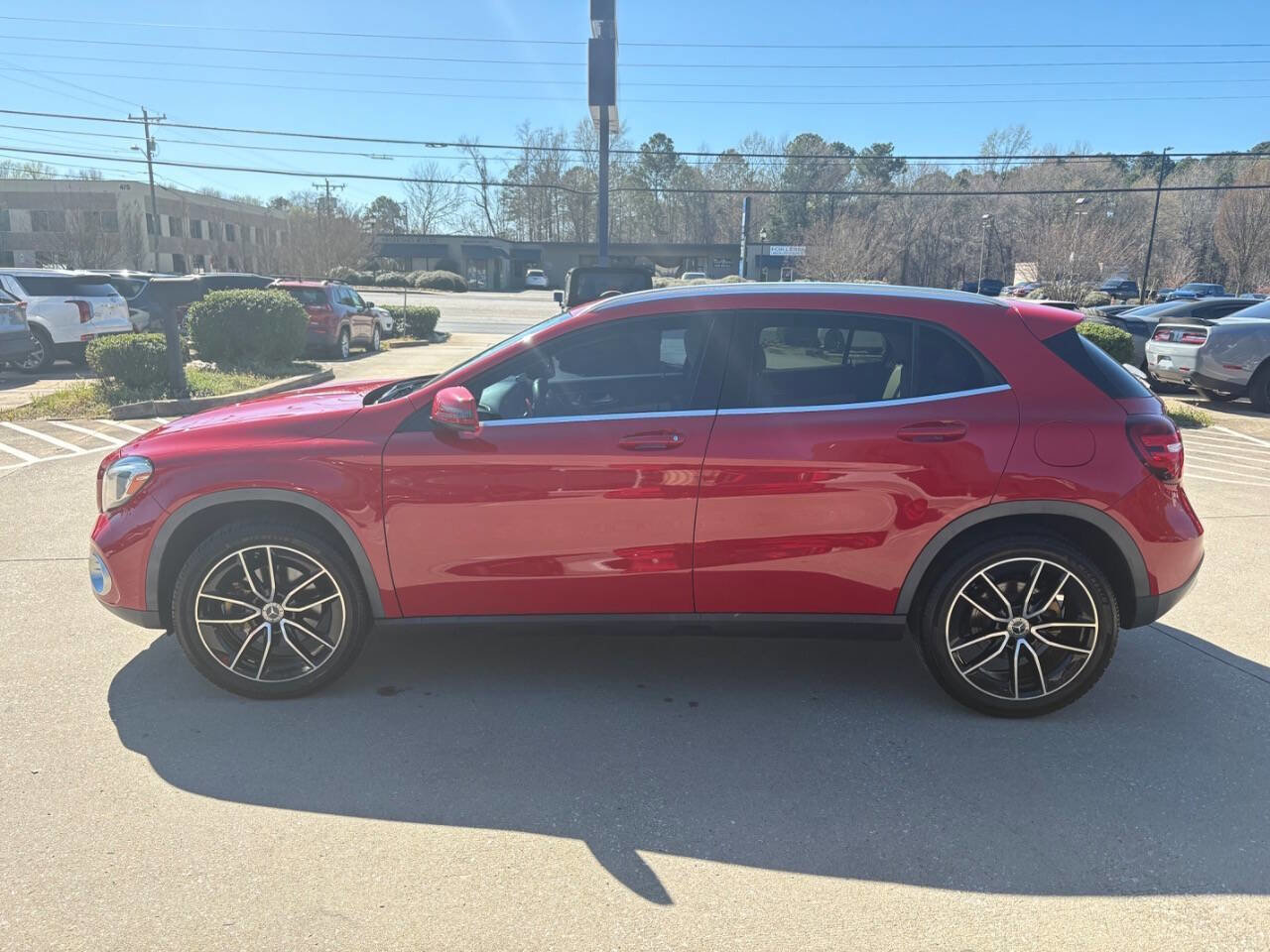 Used 2020 Mercedes-Benz GLA 250 image 1