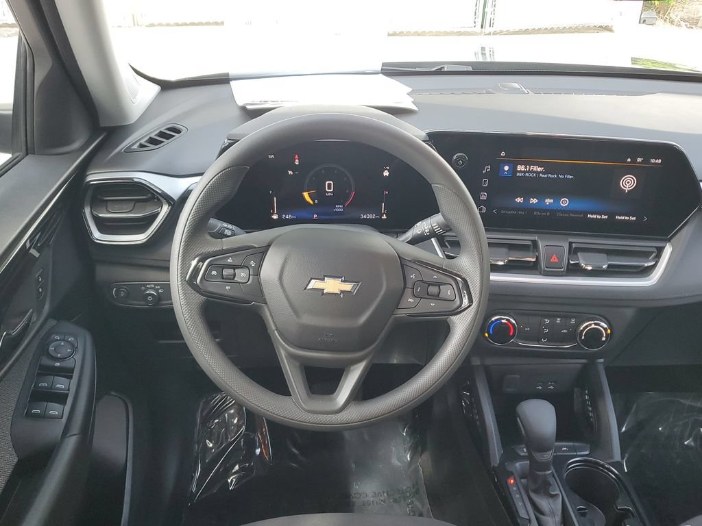 Certified 2024 Chevrolet TrailBlazer LS FWD image 18