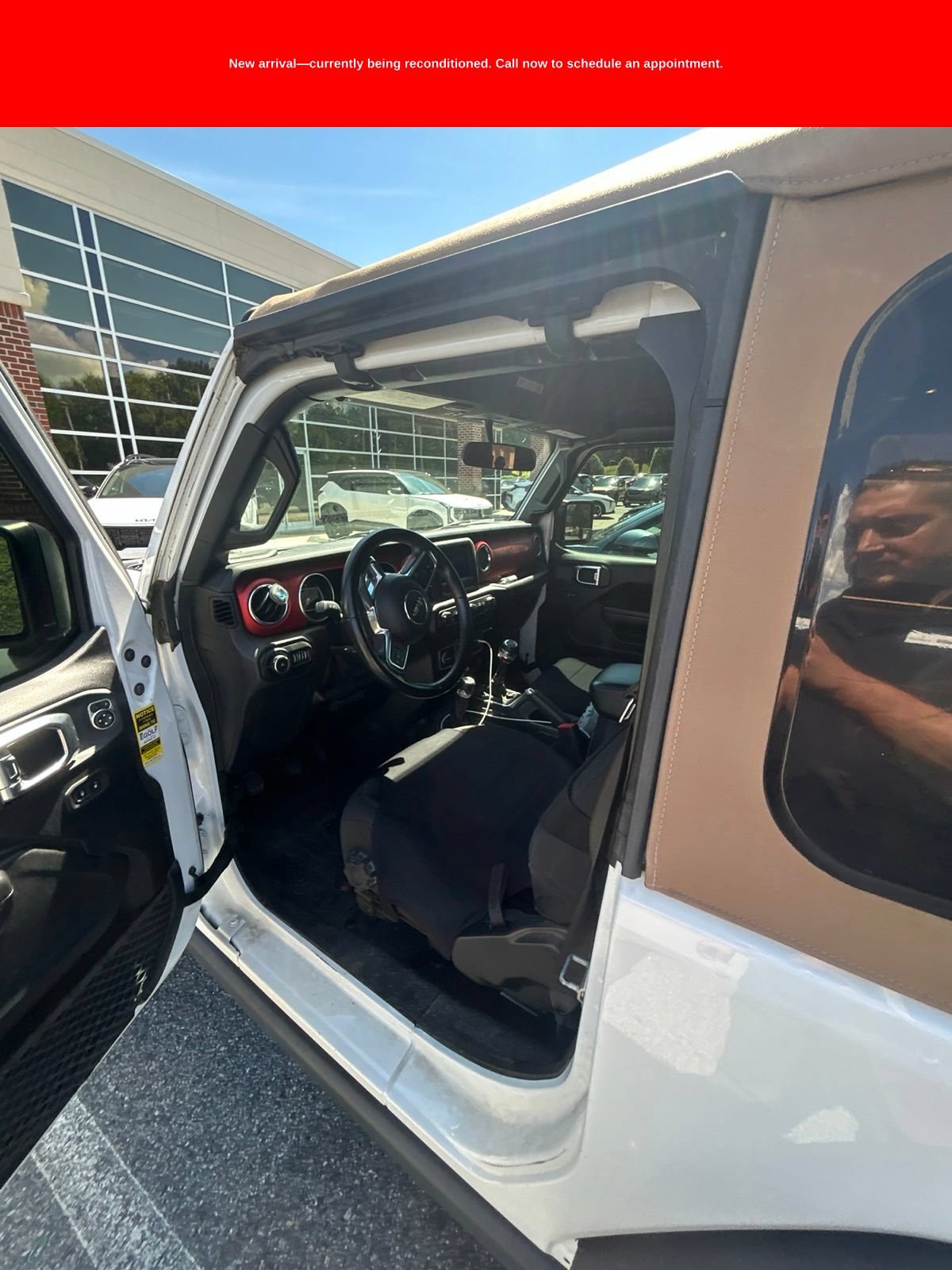 Used 2019 Jeep Wrangler Rubicon AWD/4WD image 6