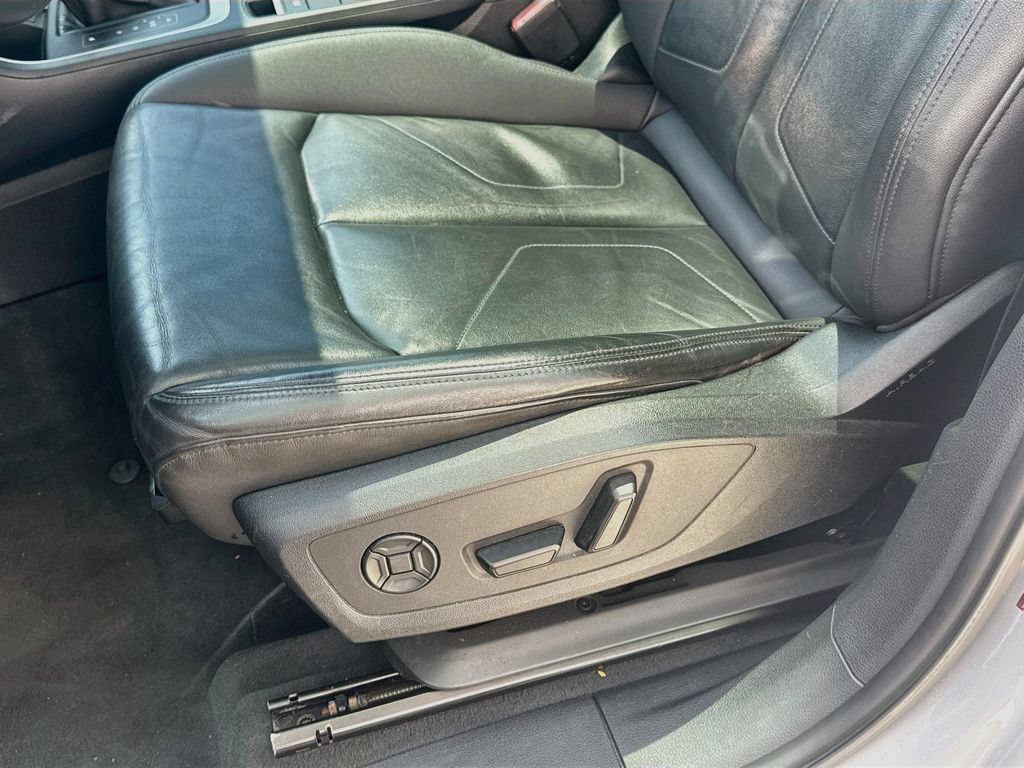 Used 2020 Audi Q3 2.0T Premium AWD/4WD image 21