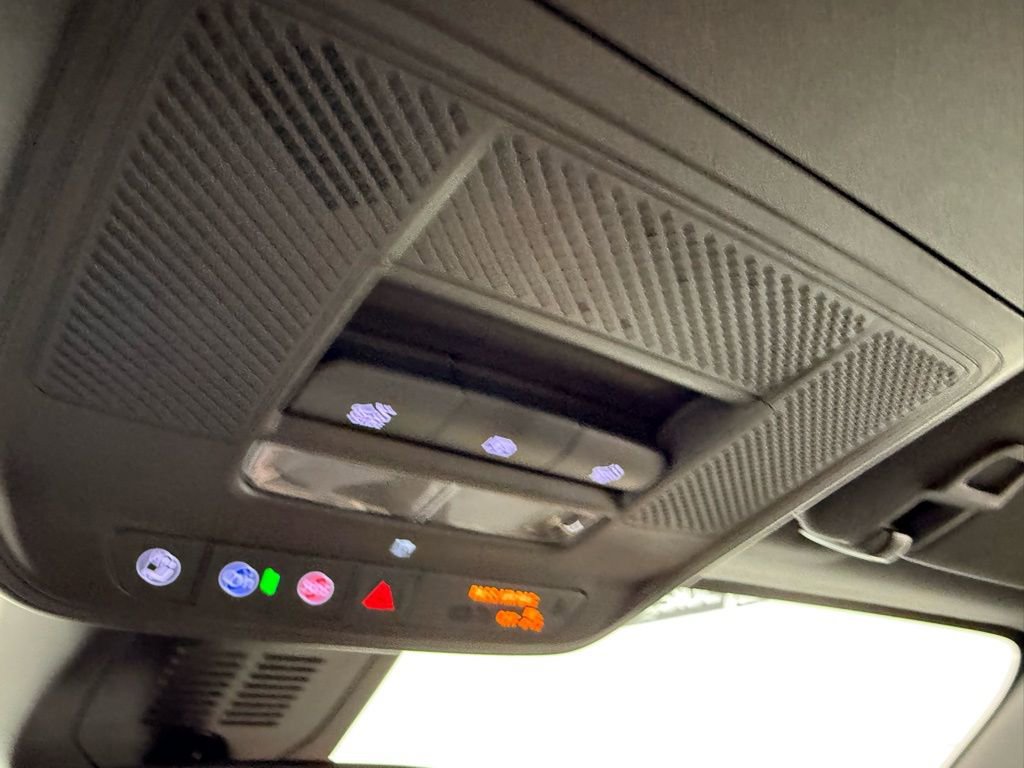 New 2026 Chevrolet Equinox ACTIV w/ LPO, Floor Liner Package image 28