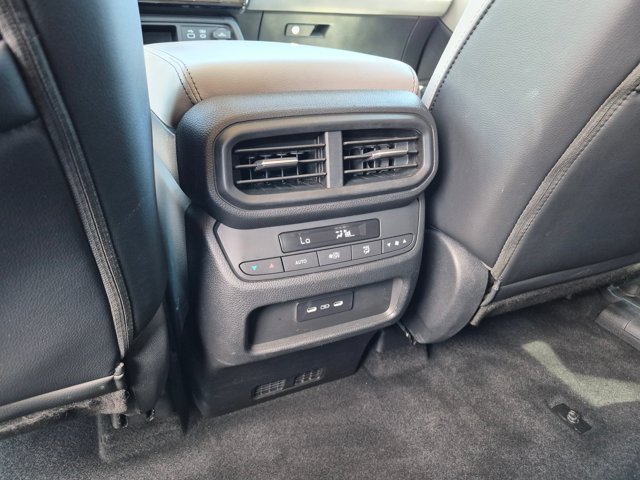 Used 2024 Honda Pilot EX-L image 16