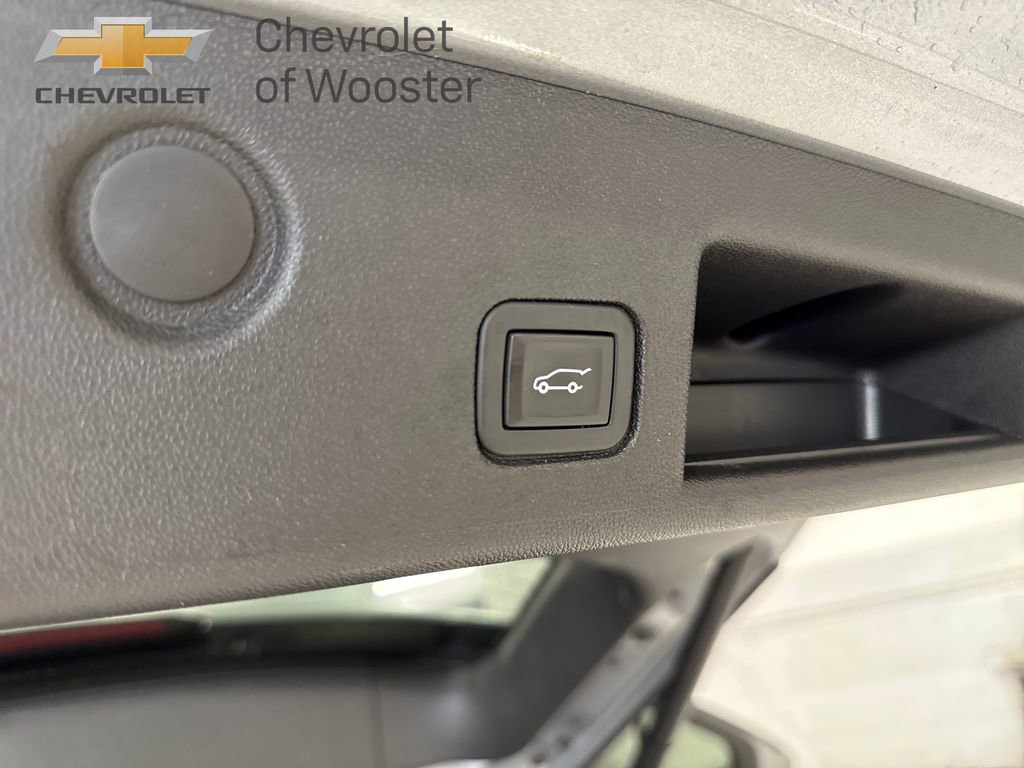 Used 2023 Chevrolet Equinox RS image 39