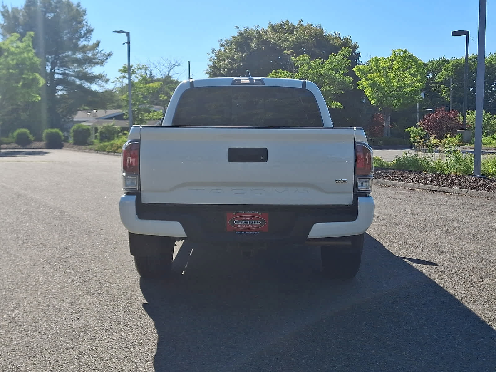 Certified 2023 Toyota Tacoma TRD Sport AWD/4WD image 6