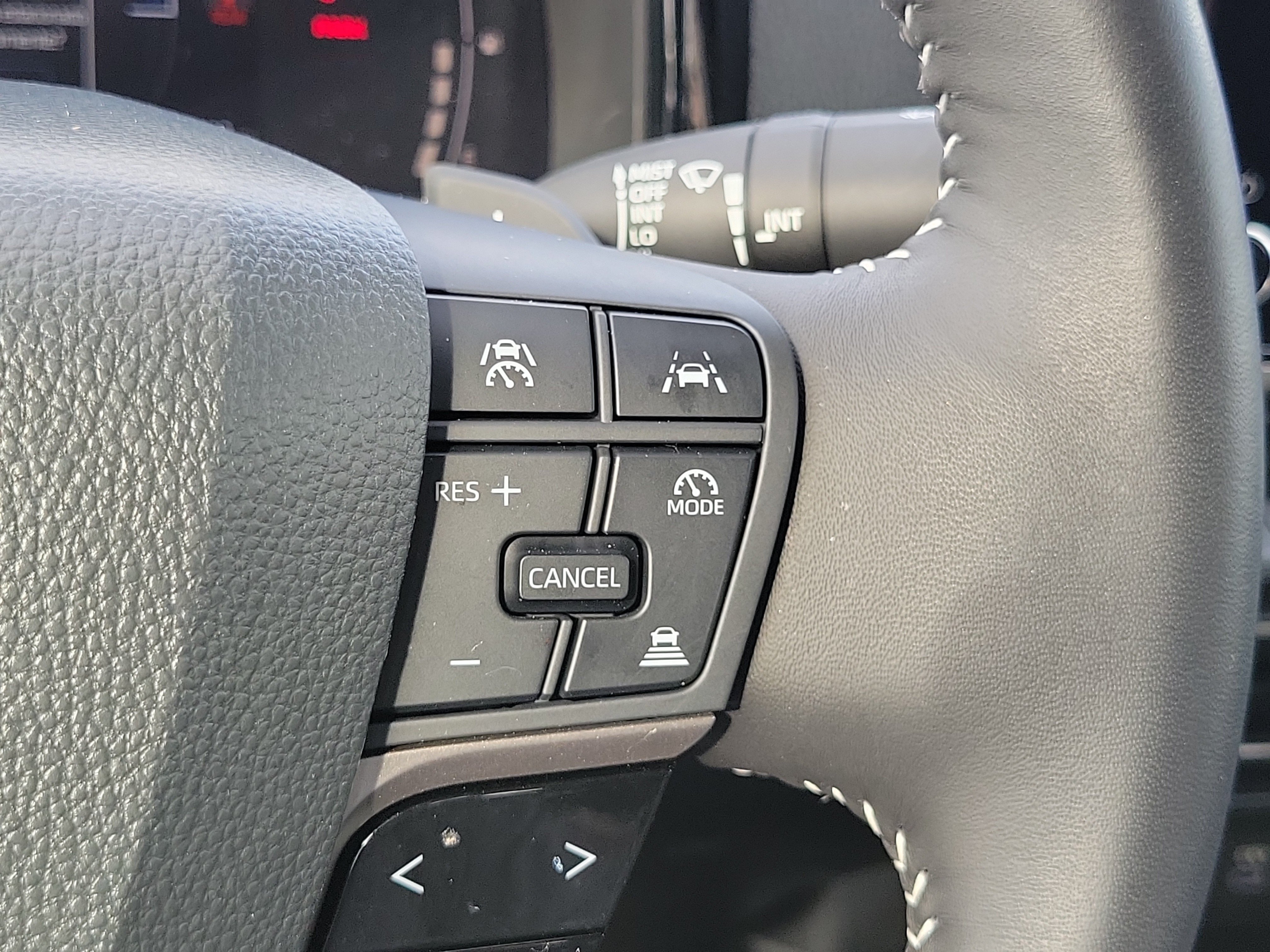 Used 2026 Toyota Camry SE FWD image 21