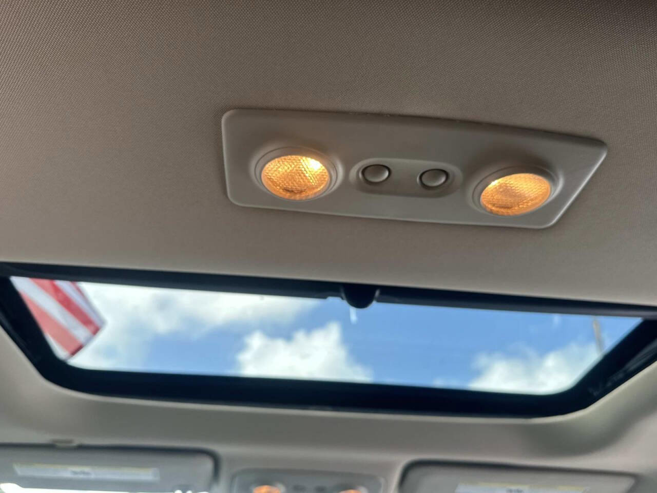 Used 2014 GMC Acadia Denali image 16