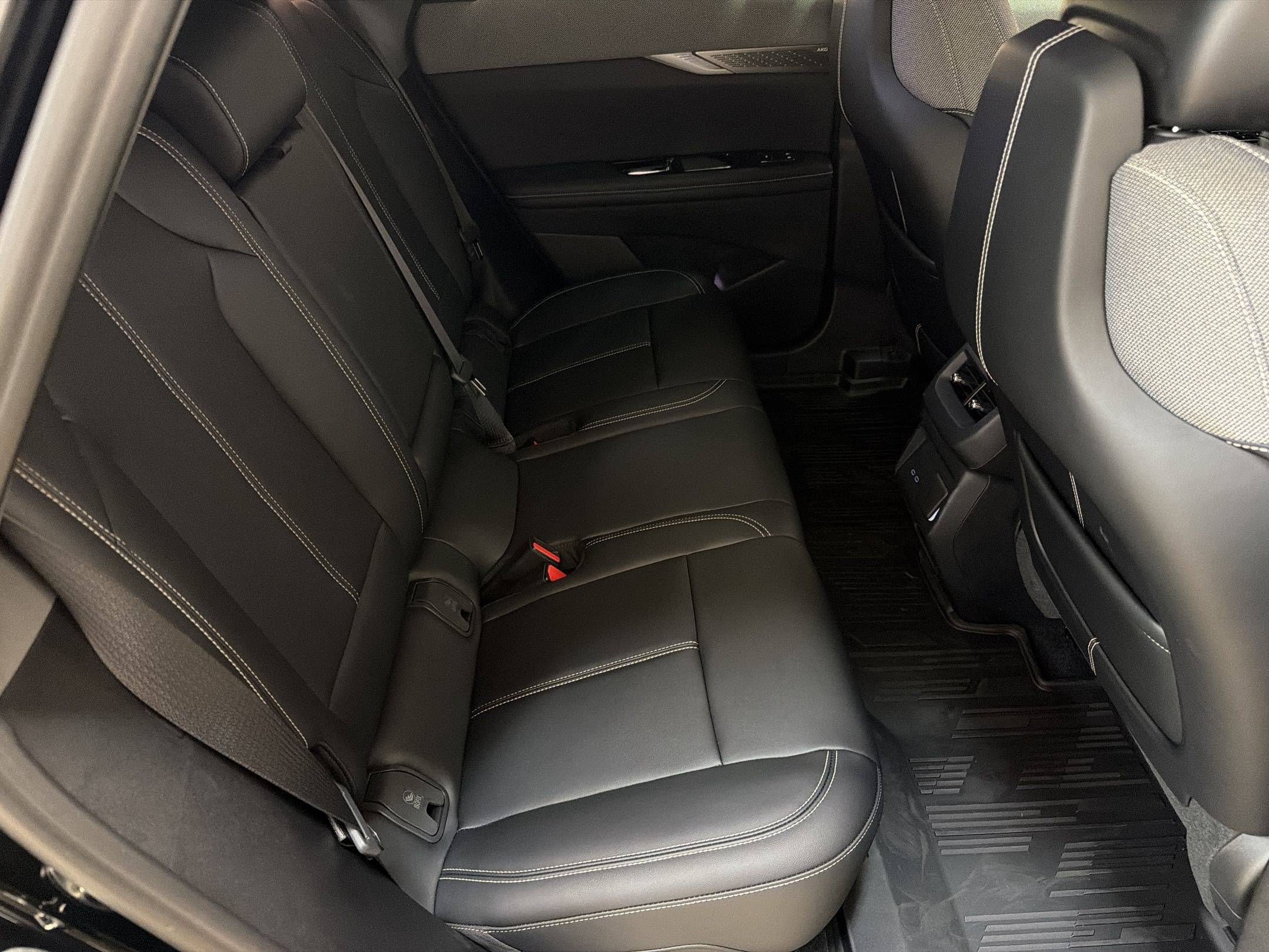 New 2027 Cadillac Optiq Sport RWD image 29