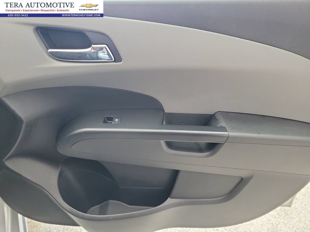 Used 2016 Chevrolet Sonic LT FWD image 19